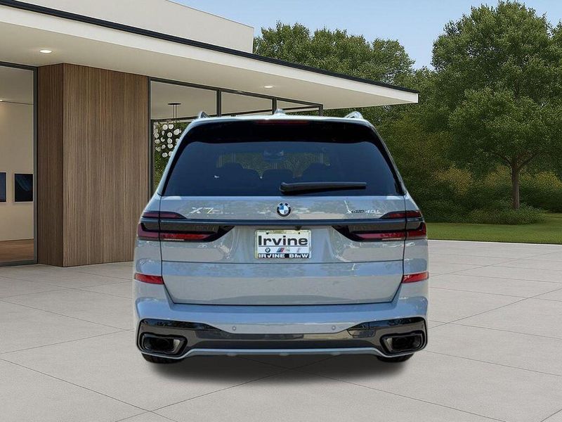 New 2026 BMW X7 xDrive40iImage 10