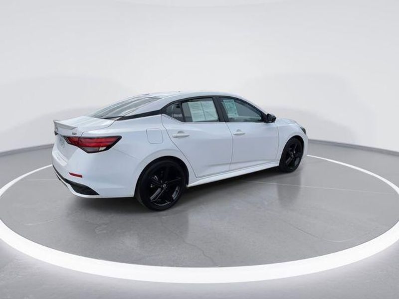 Used 2024 Nissan Sentra SRImage 8