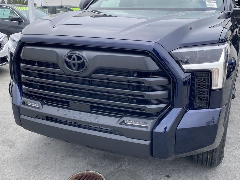 New 2025 Toyota Tundra SR5Image 7