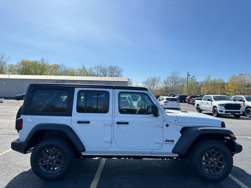 2025 Jeep Wrangler 4-door Sport SImage 7