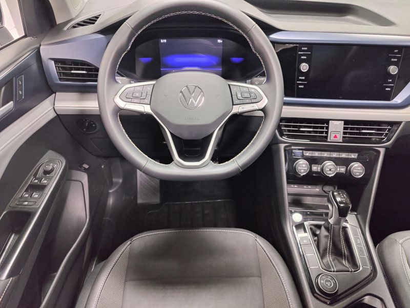 Used 2024 Volkswagen Taos SE AWD w/Sunroof & Black Plus PkgImage 20