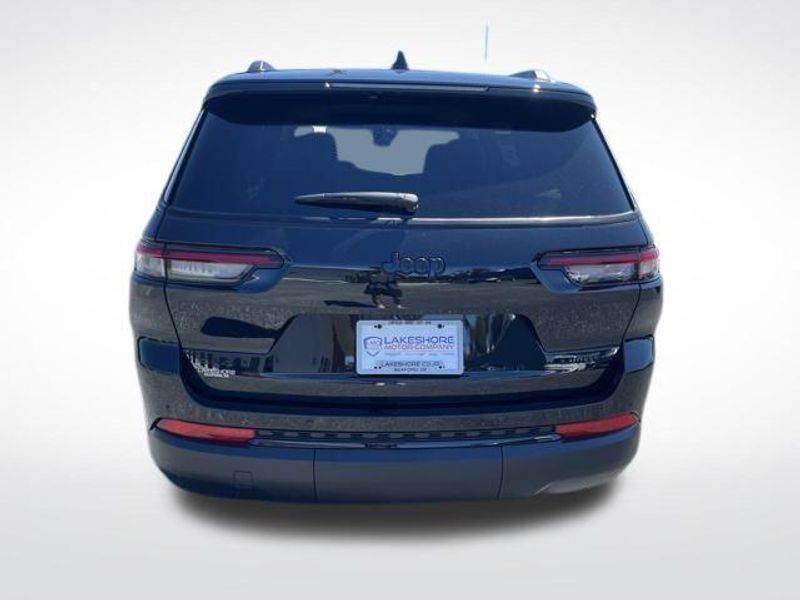 2025 Jeep Grand Cherokee L Limited 4x4