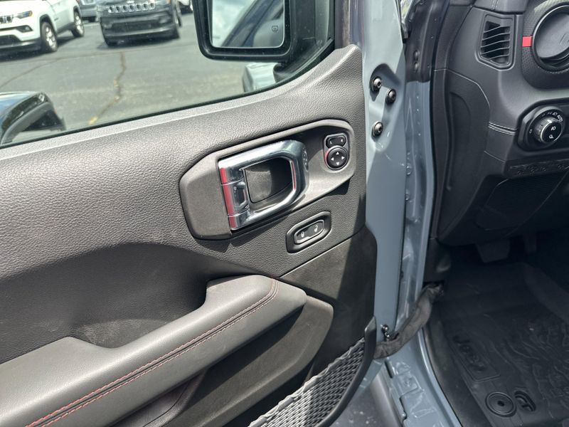 New 2025 Jeep Gladiator Rubicon X 4x4Image 20