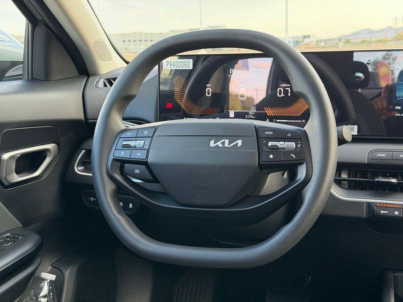 Used 2026 Kia K4 LXSImage 16