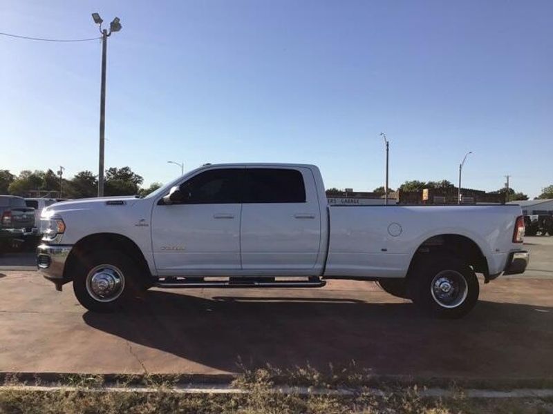 2022 RAM 3500 Big HornImage 2