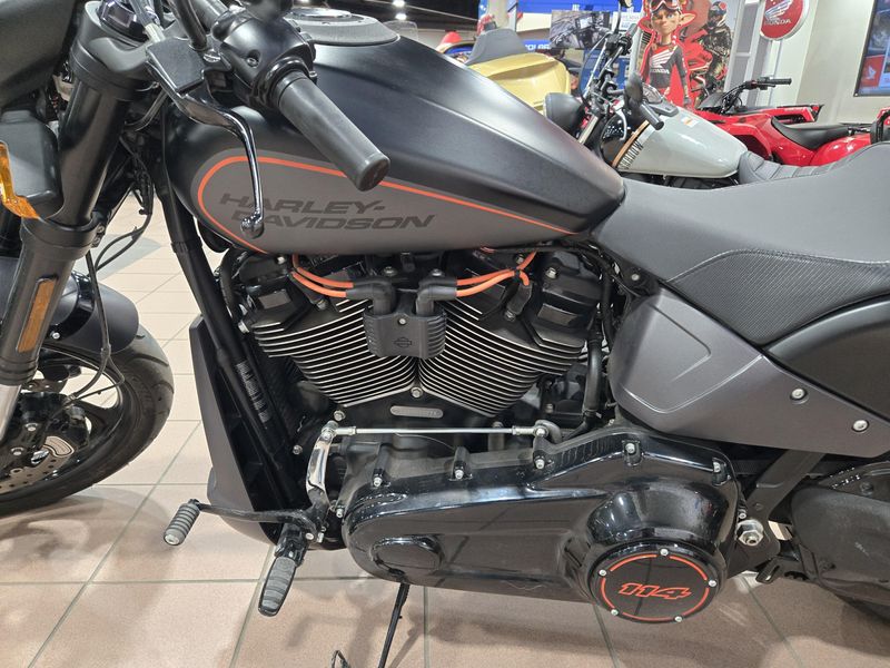 USED 2019 HARLEY SOFTAIL FXDR 114 Image 7