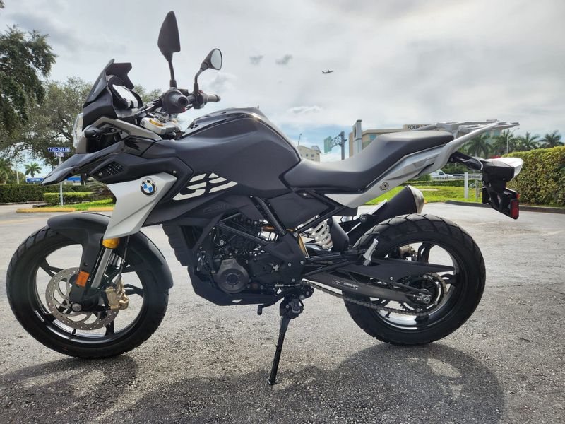 2024 BMW G 310 GS Image 1