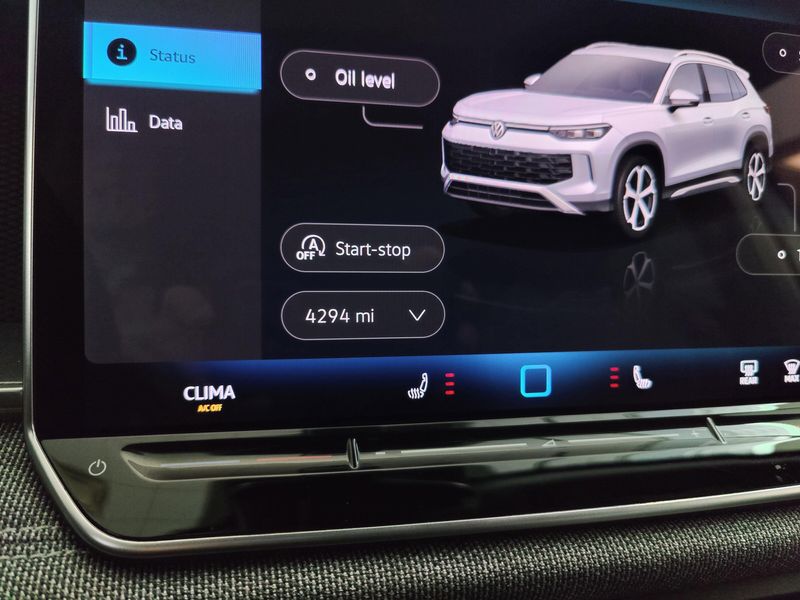 Used 2025 Volkswagen Tiguan S 4-Motion AWDImage 24