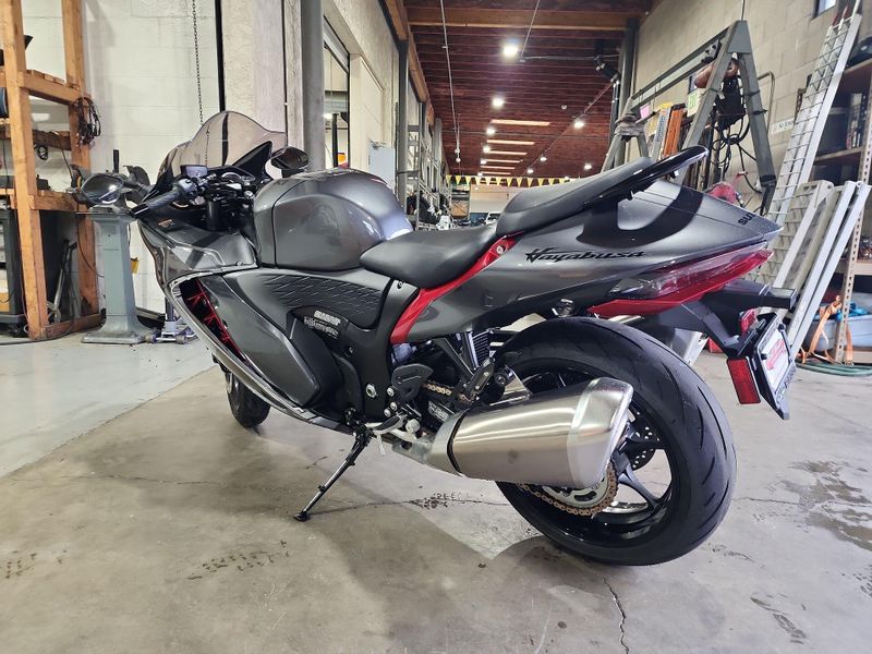 Used 2024 Suzuki Hayabusa Image 14