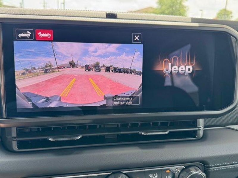 New 2026 Jeep Wrangler 4-door Moab 392Image 15