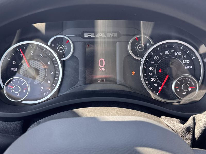 2025 RAM 2500 TradesmanImage 15