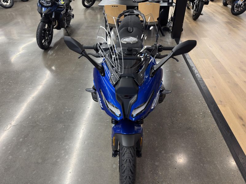 2026 BMW R 1300 RS - RACING BLUE METALLIC 