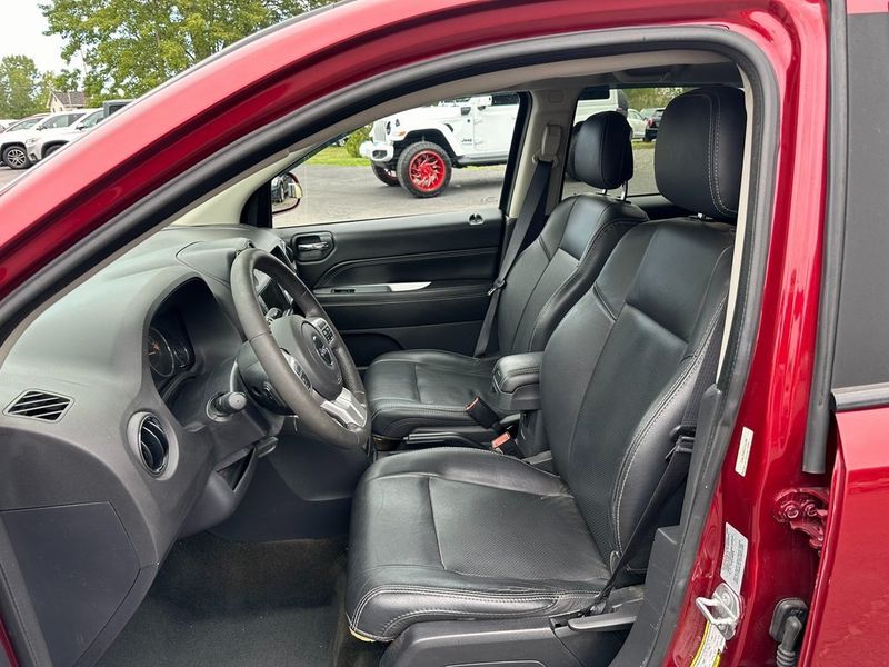 2016 Jeep Compass High AltitudeImage 18