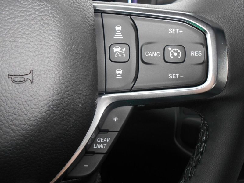 2025 RAM 2500 Laramie Crew Cab 4x4 6