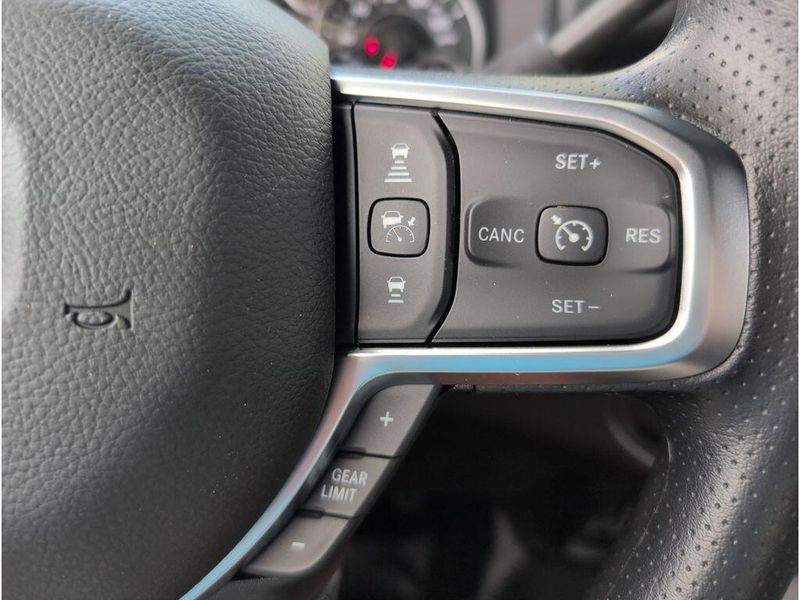 New 2026 RAM 3500 Tradesman Crew Cab Chassis 4x4 60