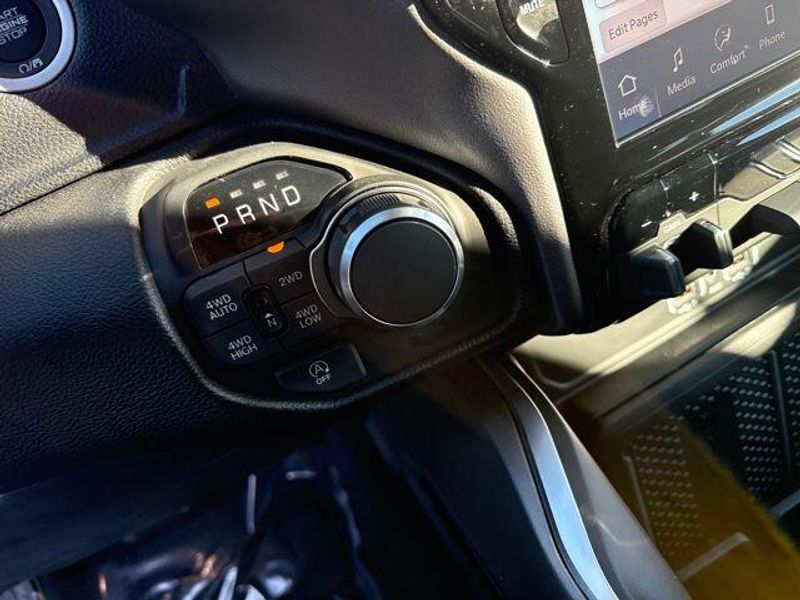 2026 RAM 1500 Big Horn Crew Cab 4x4 5'7' Box