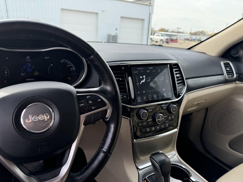 2020 Jeep Grand Cherokee LimitedImage 28