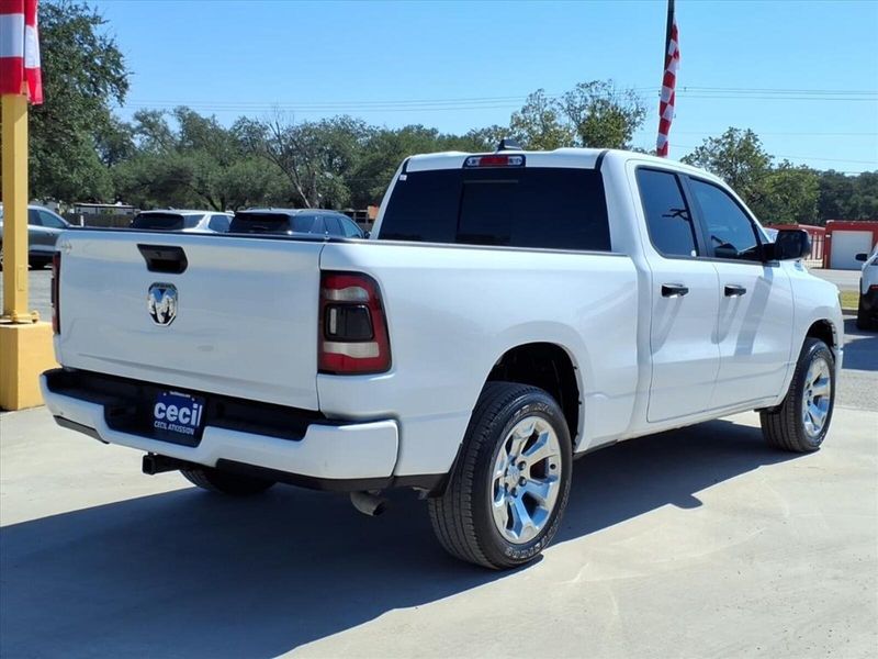 2024 Ram 1500 Tradesman photo 14