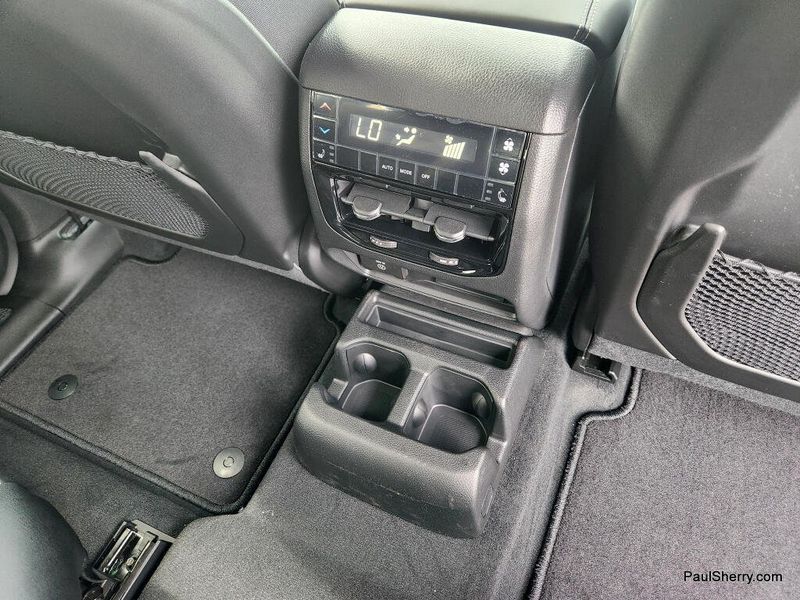 New 2026 Jeep Grand Cherokee L Limited Reserve 4x4