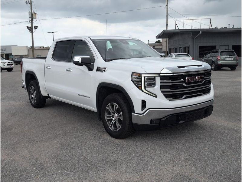 Used 2025 GMC Sierra 1500 SLTImage 7