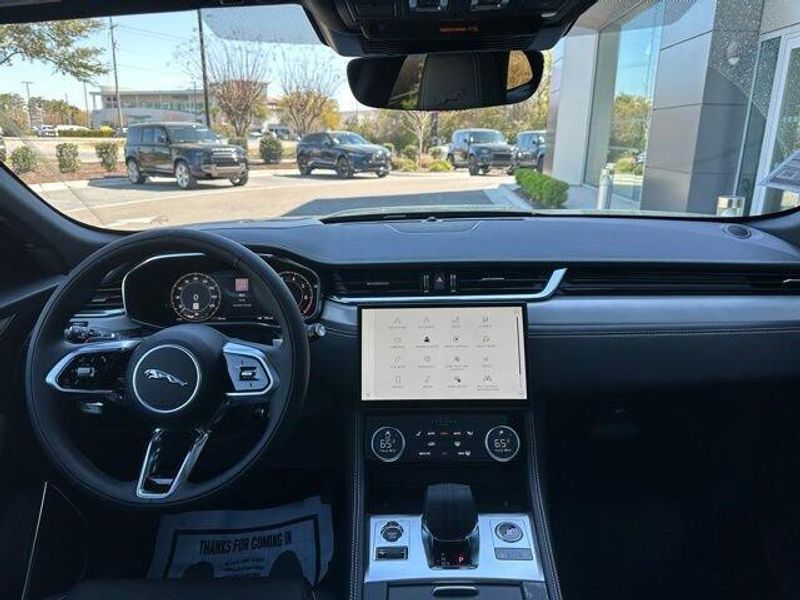 2026 Jaguar F-PACE R-Dynamic S