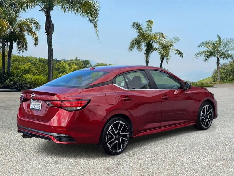 Used 2025 Nissan Sentra SR CVT
