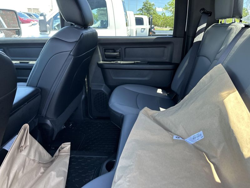 2025 RAM 4500 Tradesman Chassis Crew Cab 4x4 60
