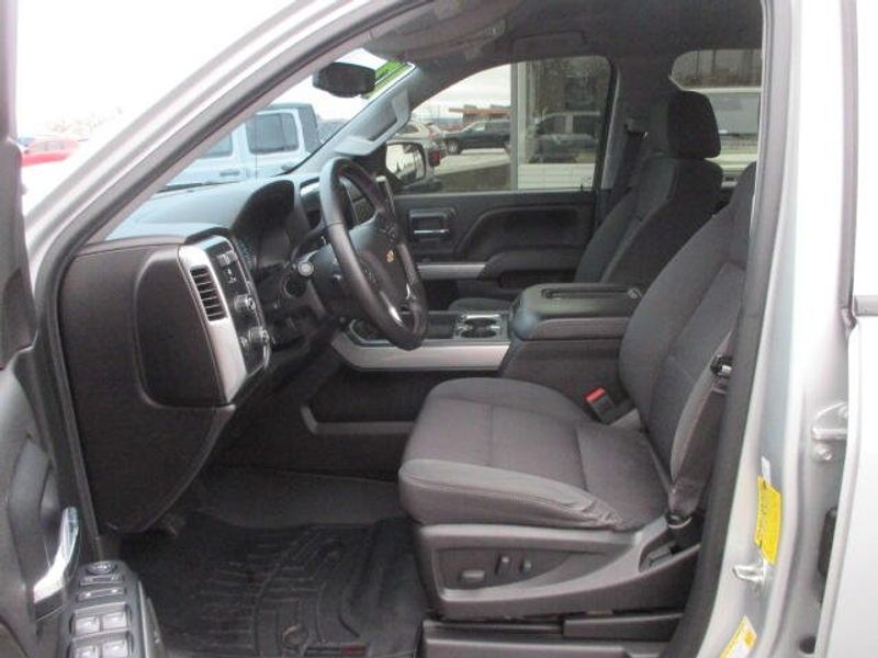 Used 2017 Chevrolet Silverado 1500 LTImage 12