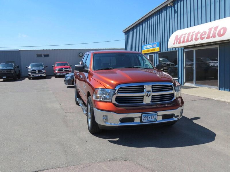 2013 RAM 1500 SLT 4x4 4dr Crew Cab 5.5 ft. SB PickupImage 3