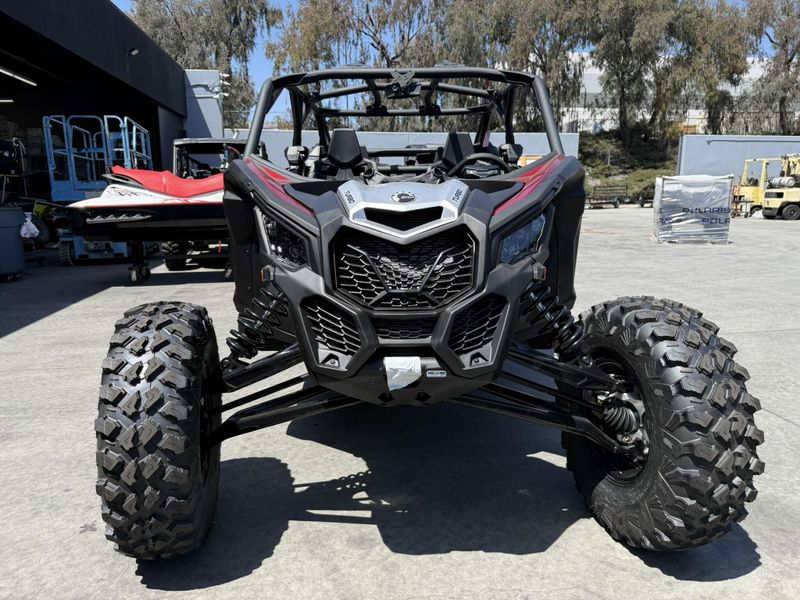 2025 Can-Am MAVERICK X3 MAX RS TURBO Image 5