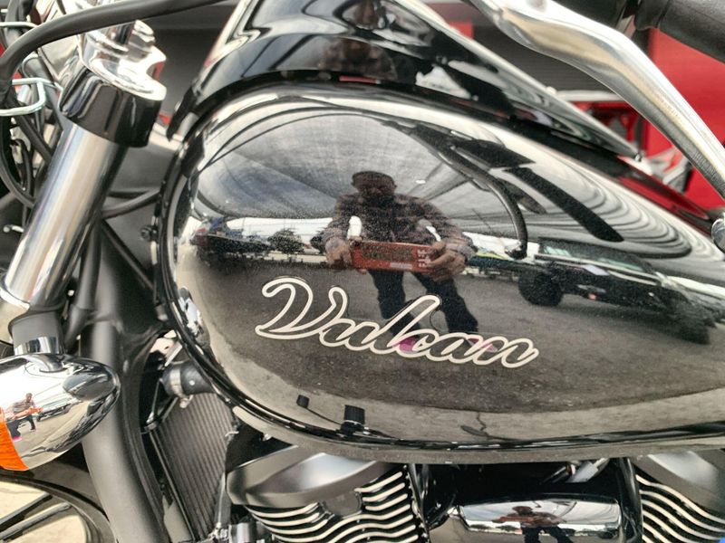 New 2026 Kawasaki VULCAN 900 CUSTOM Image 13