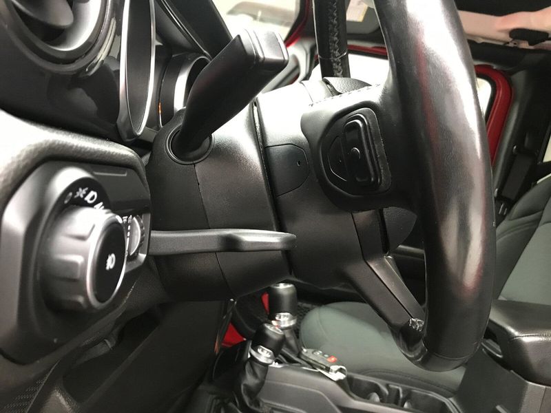 Used 2021 Jeep Wrangler Unlimited Sport AltitudeImage 6