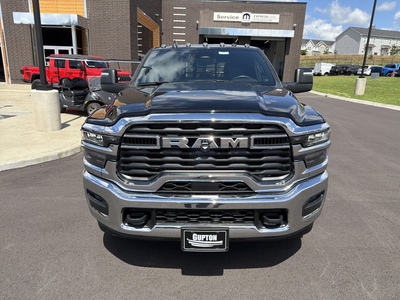 New 2026 RAM 3500 Tradesman Crew Cab Chassis 4x4 60