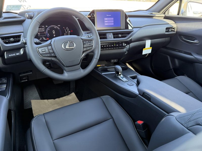 New 2026 Lexus UX 300hImage 26