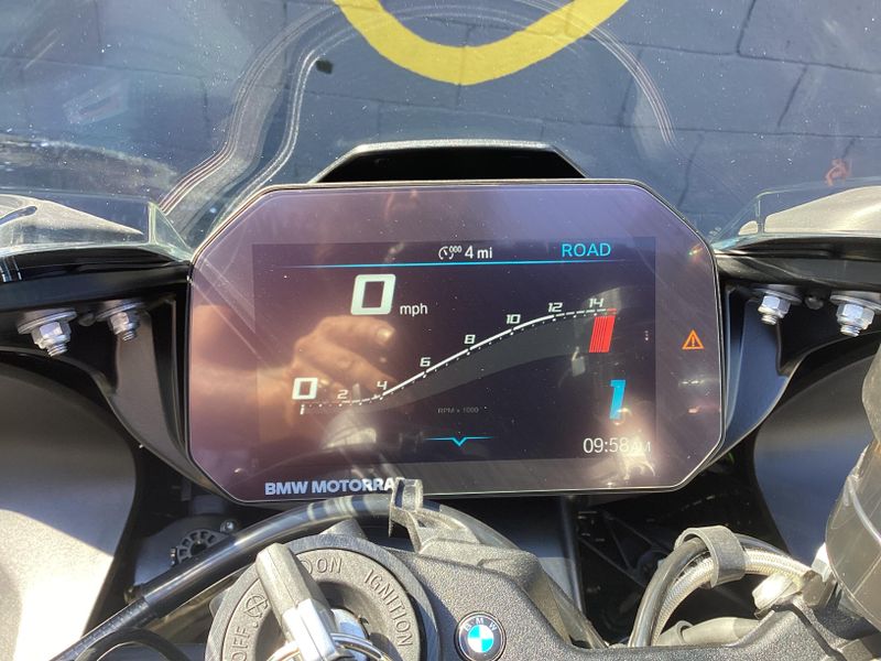 New 2025 BMW S 1000 RR 
