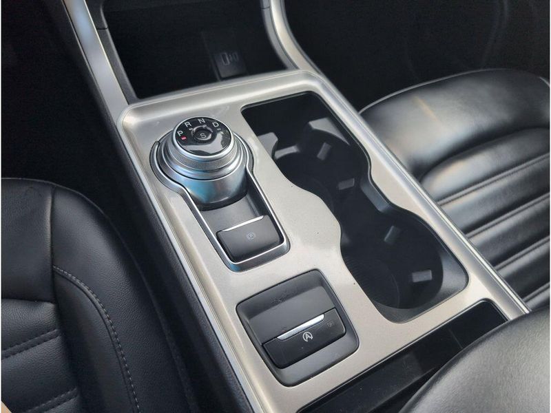 2024 Ford Edge SELImage 19