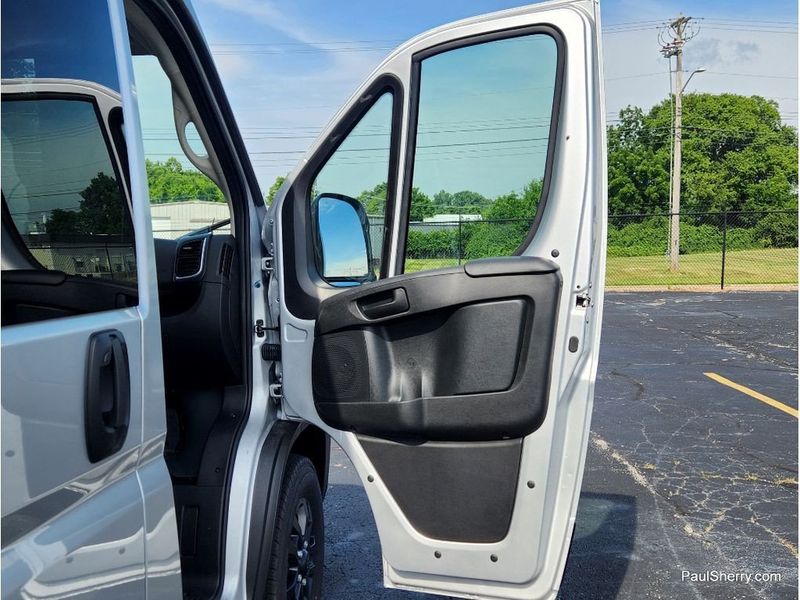 2024 RAM Promaster 2500 Slt+ Window Van High Roof 159