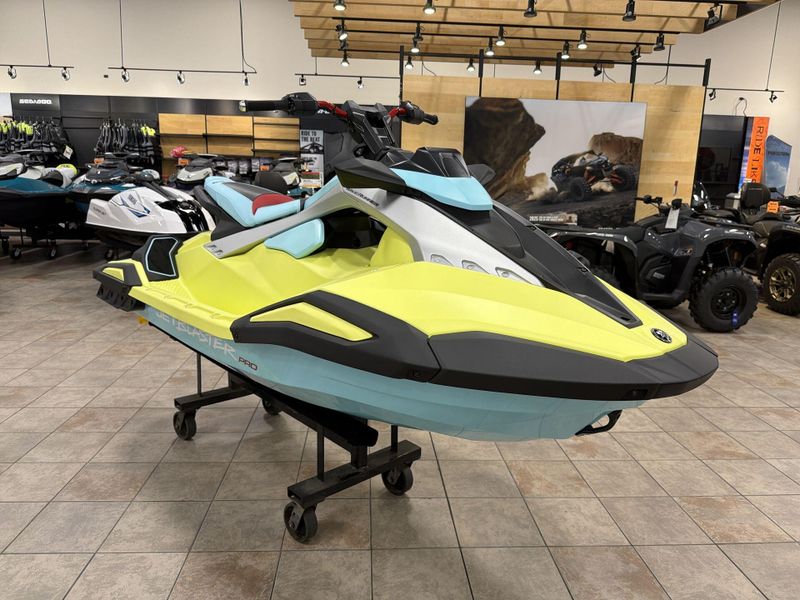 New 2025 Yamaha JETBLASTER PRO (3UP) Image 11