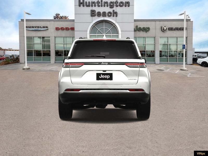 2023 Jeep Grand Cherokee Limited 4x2Image 6
