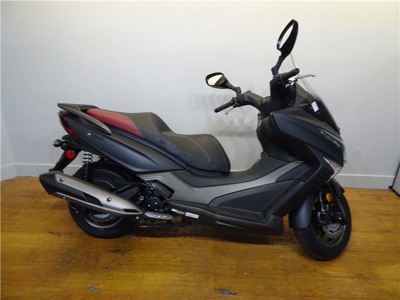 2019 KYMCO XTown in a Black exterior color. Parkway Cycle (617)-544-3810 parkwaycycle.com 