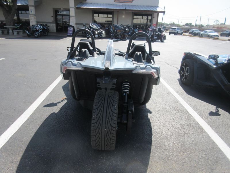 USED 2024 POLARIS SLINGSHOT SL AUTODRIVE Image 10