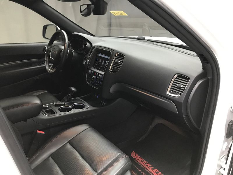 2018 Dodge Durango R/T photo 22