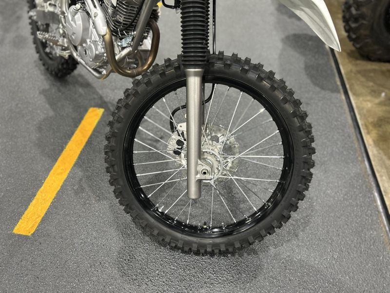 New 2026 Kawasaki KLX 230R Image 7