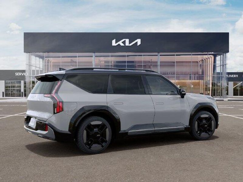 New 2026 Kia EV9 GT-LineImage 7