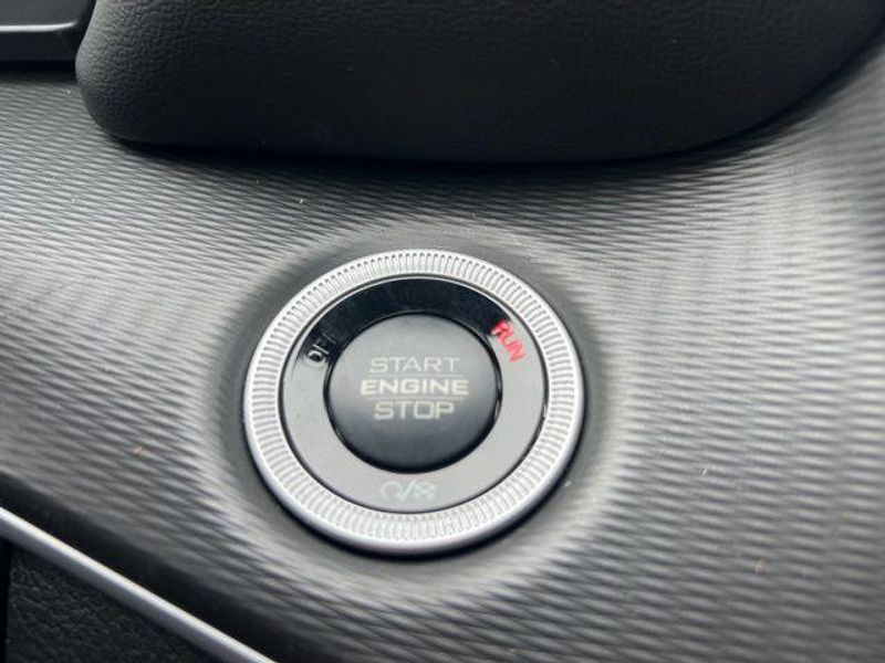 2025 Jeep Grand Cherokee L Altitude X 4x4
