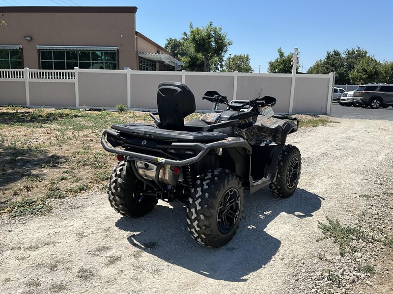 New 2026 Can-Am OUTLANDER MAX XT 1000R Image 4