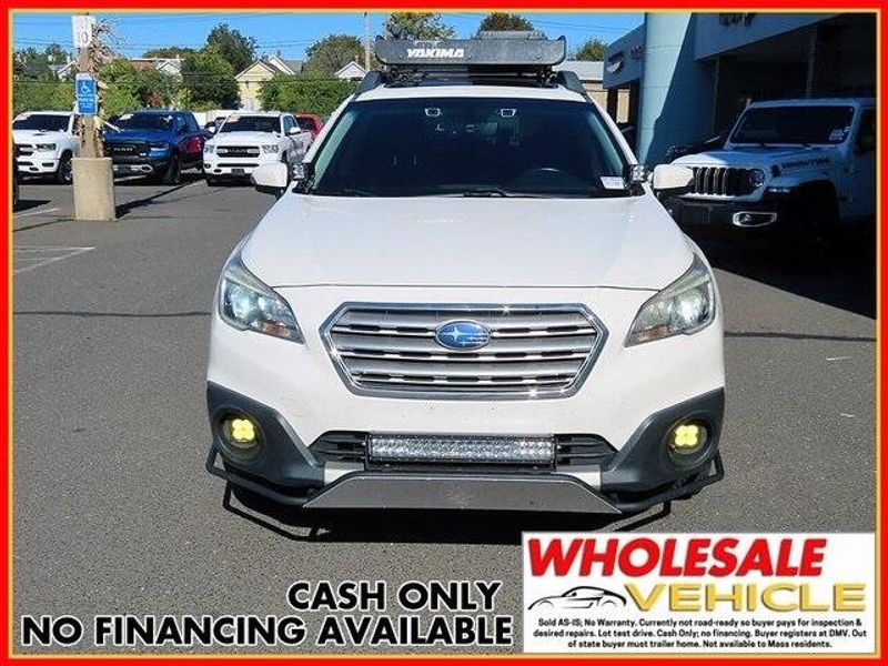 2017 Subaru Outback 2.5i photo 3
