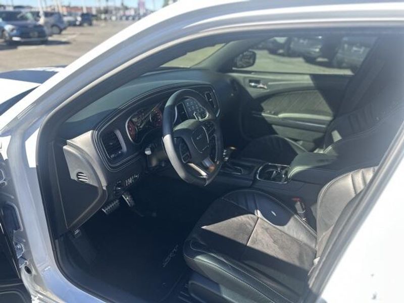 Used 2023 Dodge Charger SRT Hellcat WidebodyImage 9