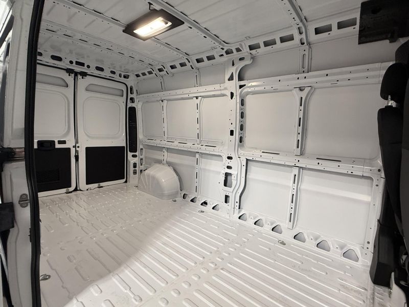 New 2026 RAM Promaster 2500 Tradesman Cargo Van High Roof 159