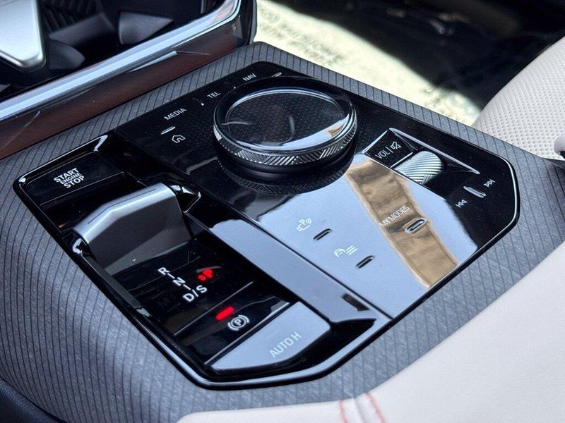 New 2026 BMW X3 30 xDriveImage 24